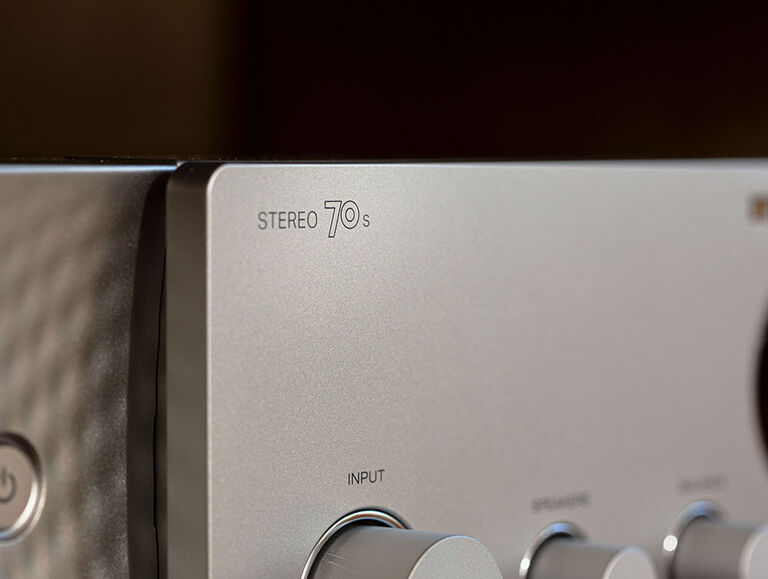 STEREO 70s - Exquisite Slimline Design