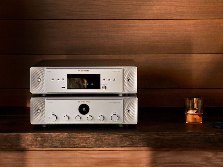 CD 60 - Plays Hi-Res Audio USB Sources CD 60 - Plays Hi-Res Audio USB Sources