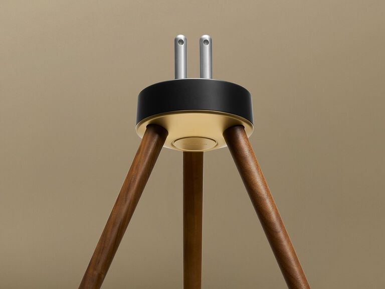 Optional tripod stand available for Horizon Optional tripod stand available for Horizon