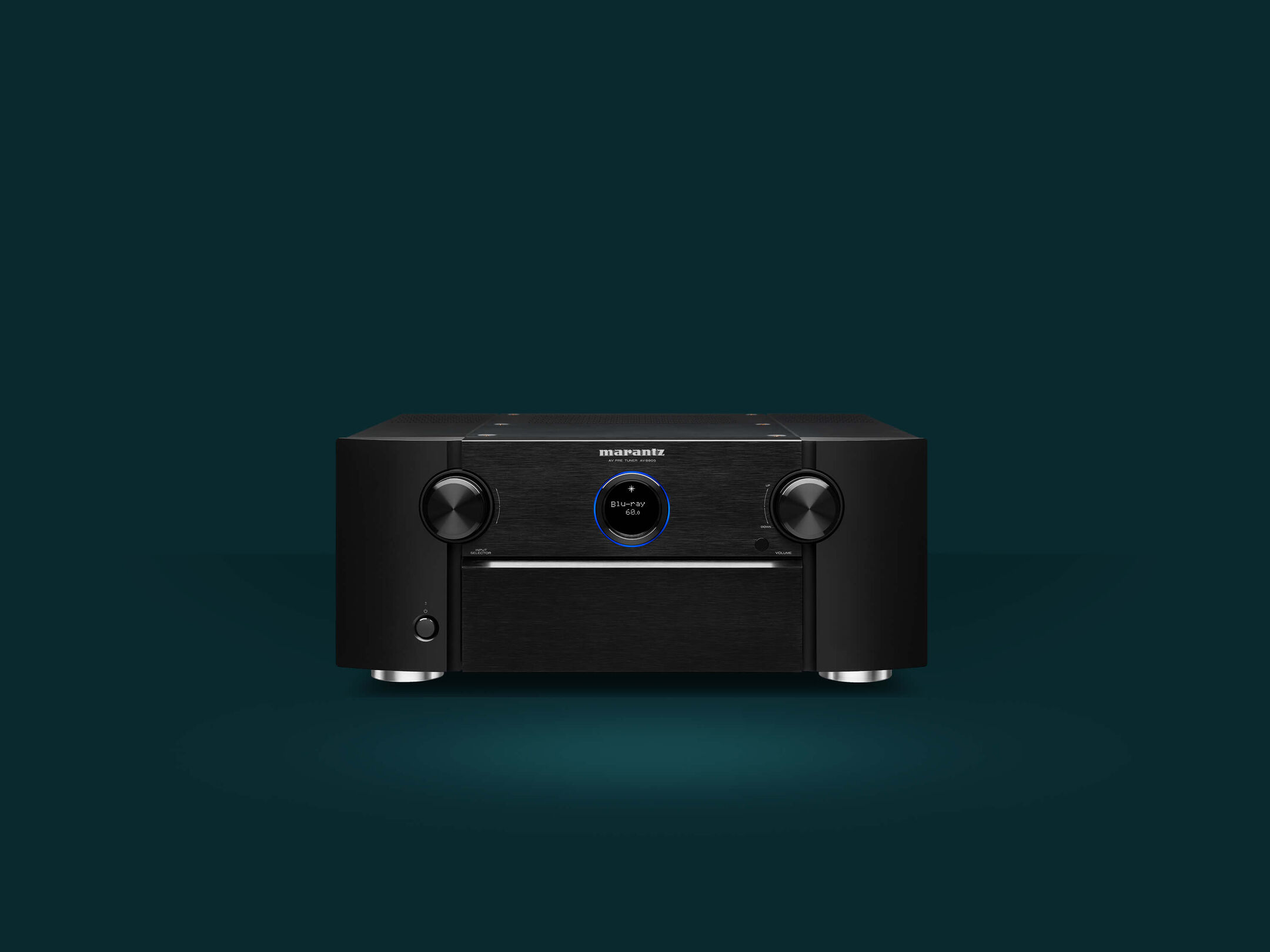AV8805A - Black front view Lifestyle